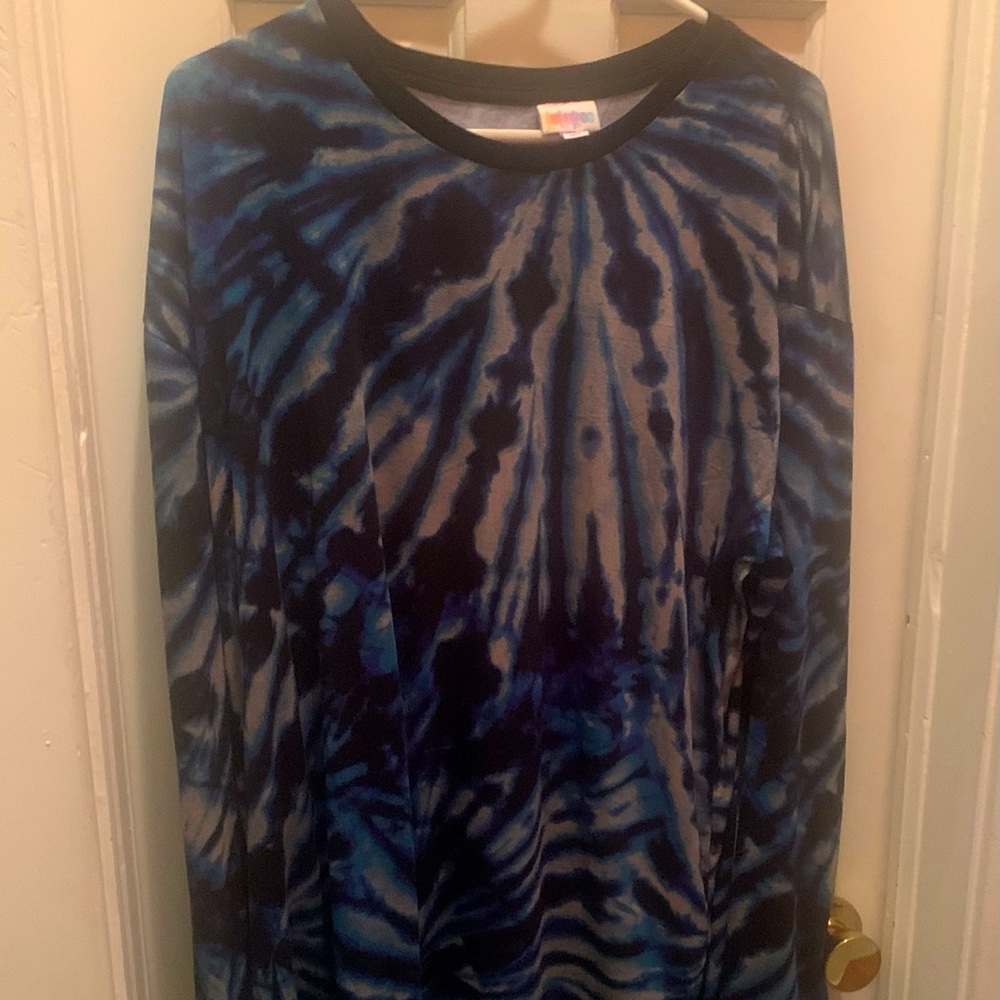 Lularoe, Long Sleeve, blue, gray, and black, tie-die.  New without tags. 3X